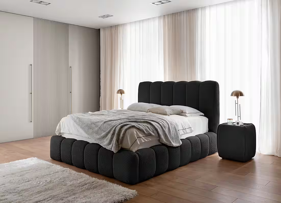 Polsterbett Cande Bouclé, hohes Kopfteil & Rillen-Design