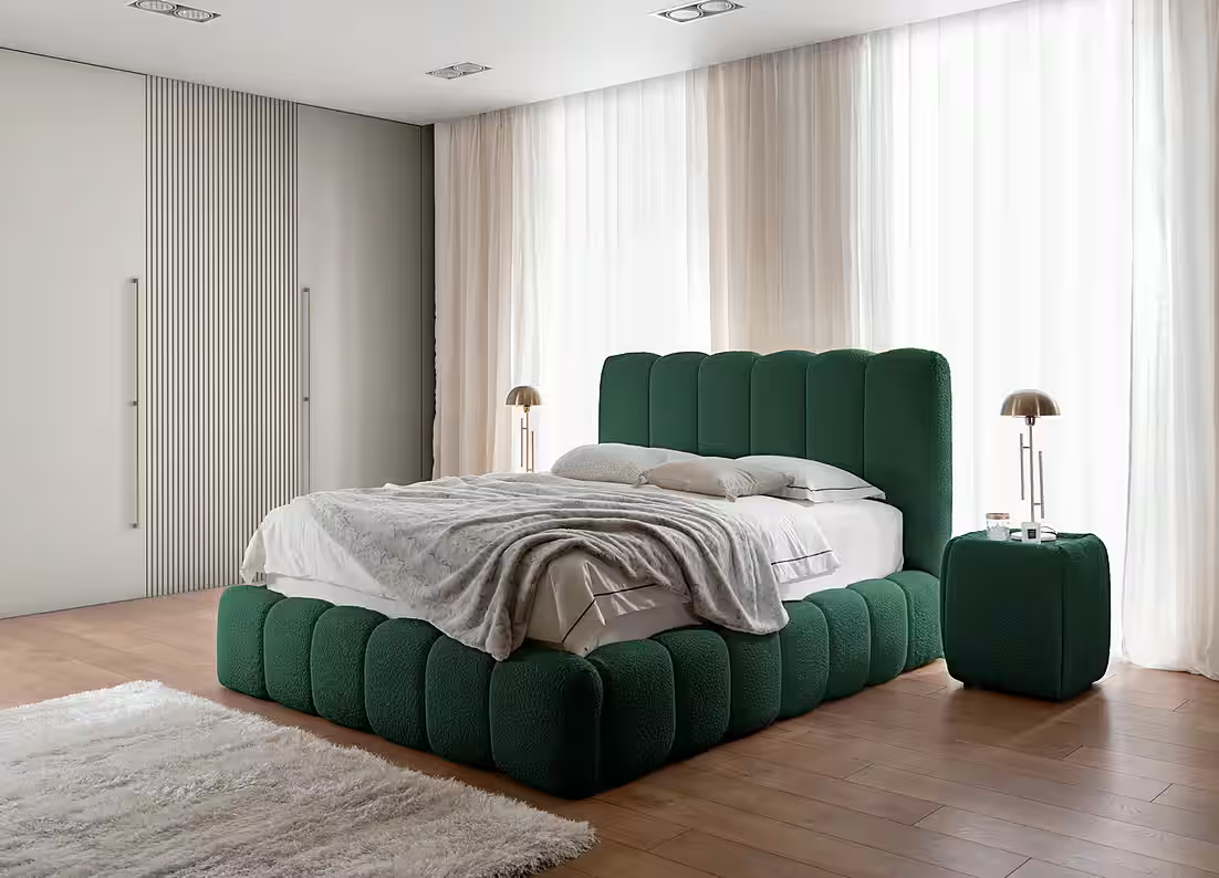 Polsterbett Cande Bouclé, hohes Kopfteil & Rillen-Design