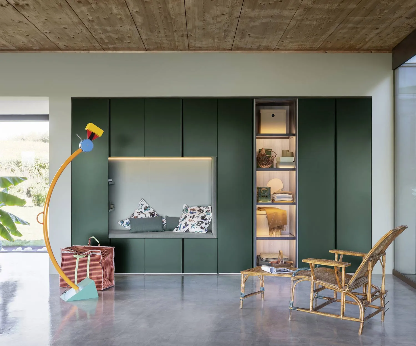 Novamobili Gola Kleiderschrank mit Sitzbank