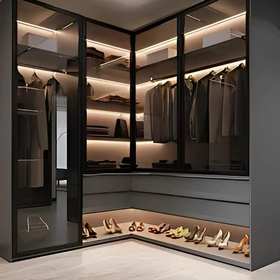 Einbauschrank Innenausstattung nach Maß